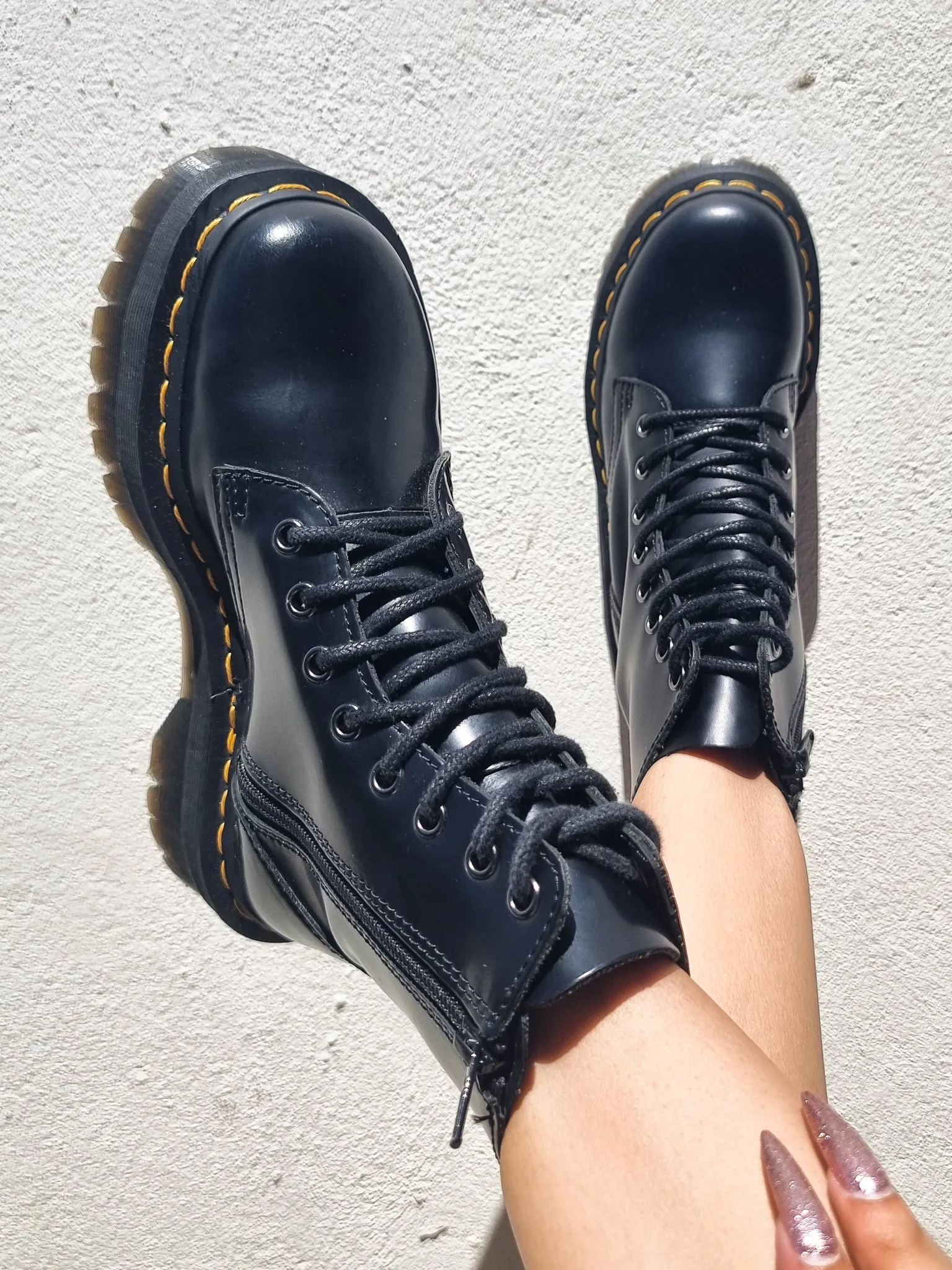 DR. MARTENS JADON BLACK SMOOTH