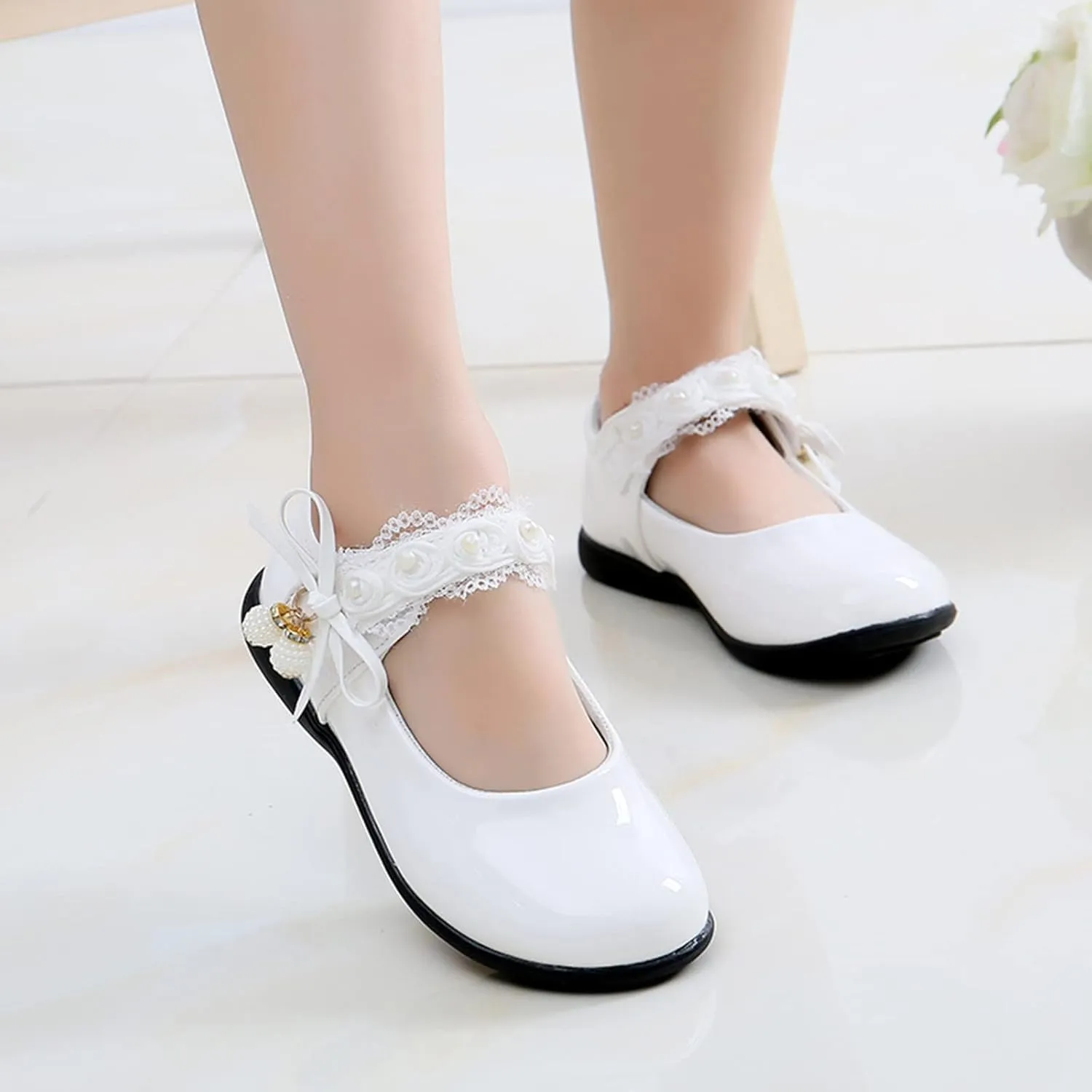 Girls Dress Shoes with Anti-Scratch Leather Par𝘁y Schools 𝗨niform Shoes Mary Jane Fashion Sneaker for Girls