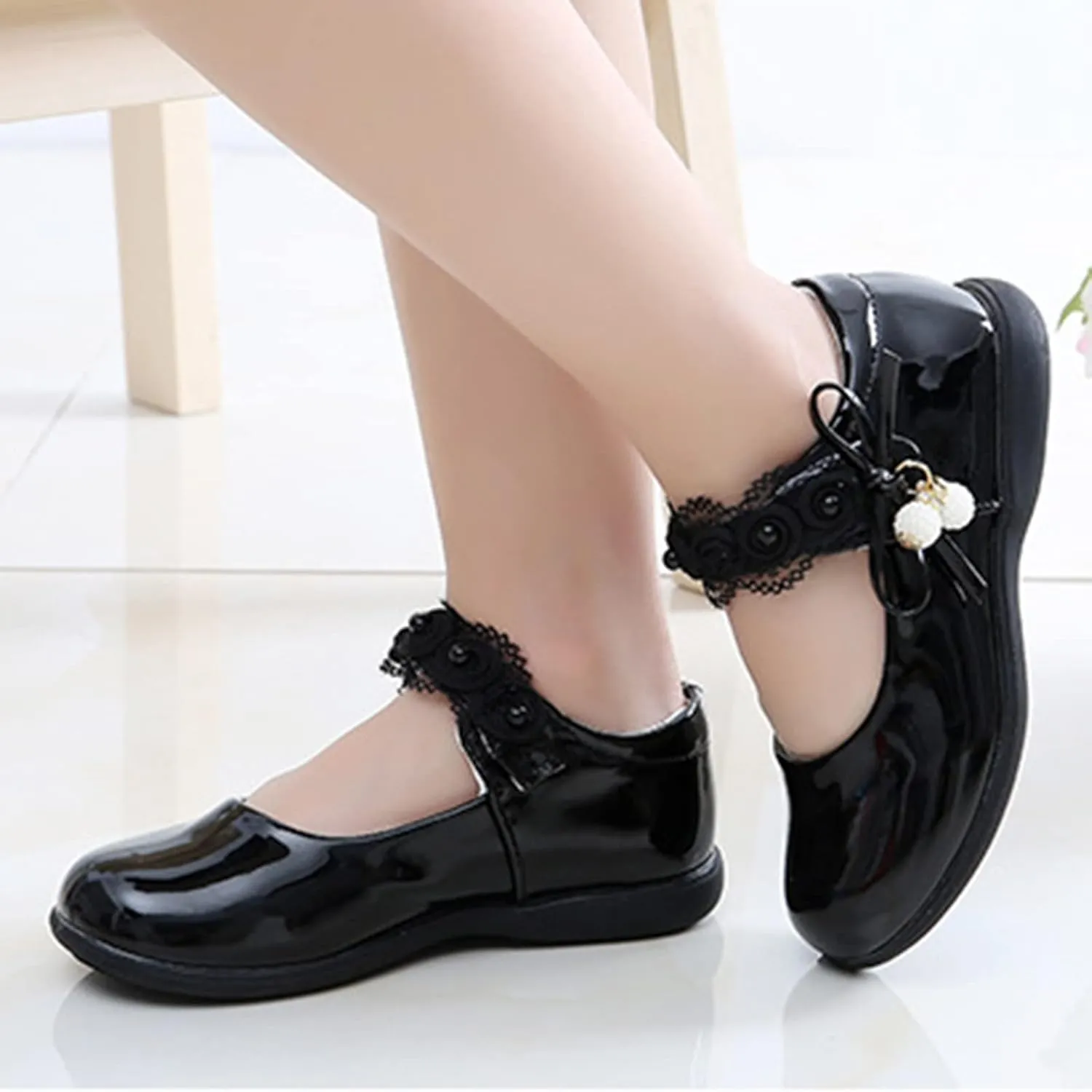 Girls Dress Shoes with Anti-Scratch Leather Par𝘁y Schools 𝗨niform Shoes Mary Jane Fashion Sneaker for Girls