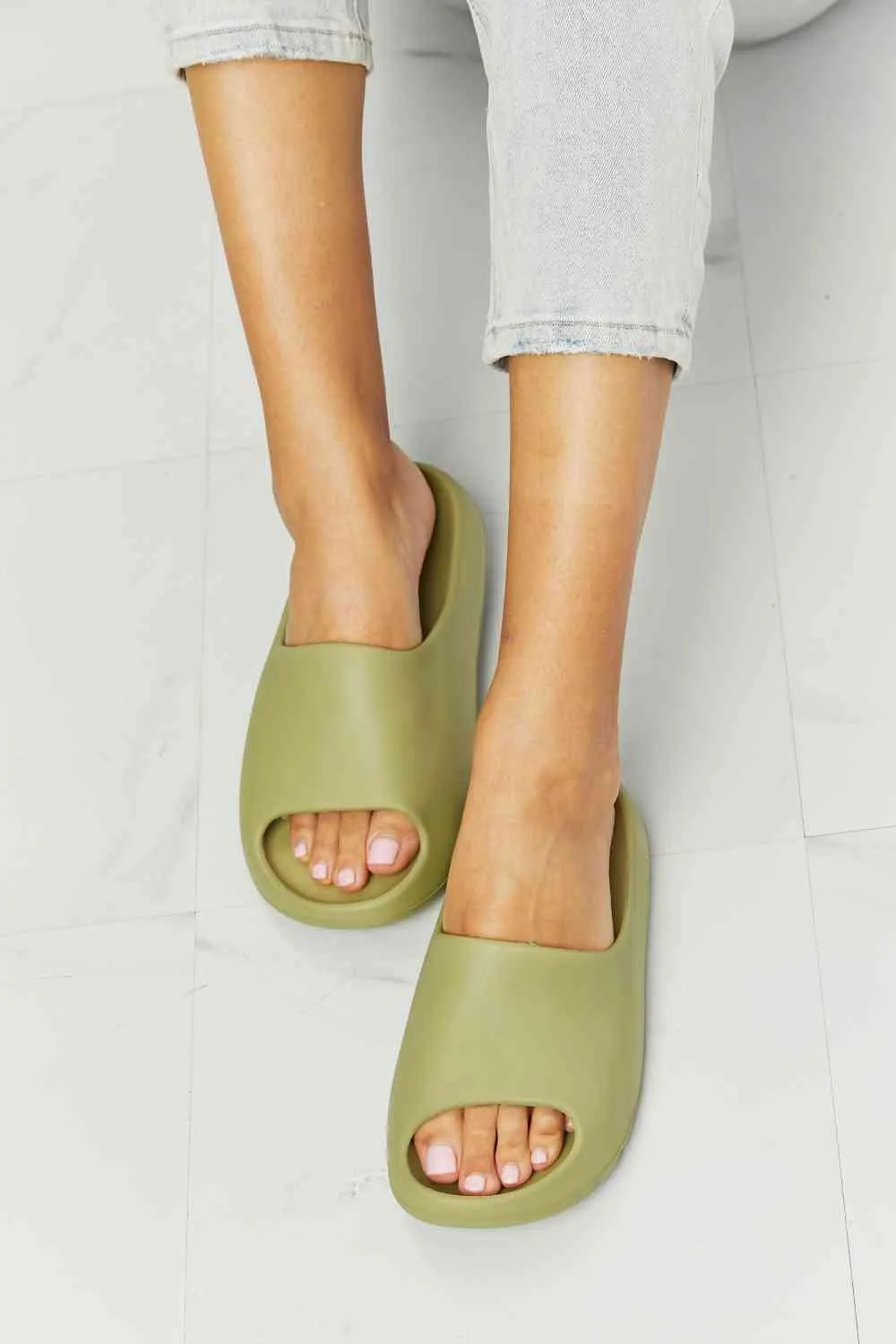 Hot Girl Comfort Zone Slides