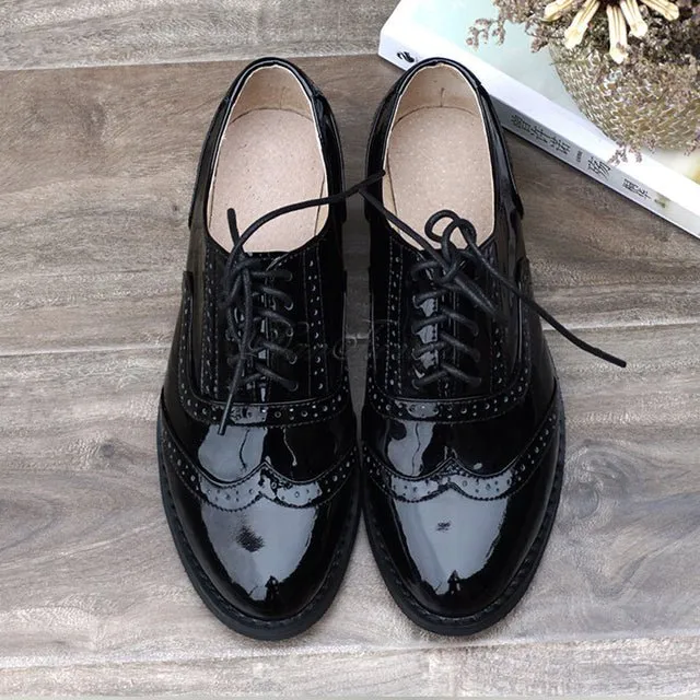 LaceLux Exquisite Patterned Lace-up Flats