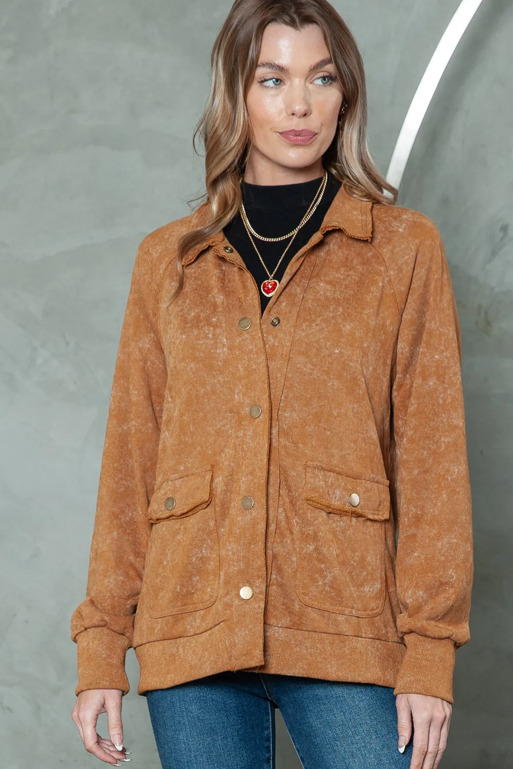 Wholesale Khaki Snap Button Casual Jacket with Flap Pockets