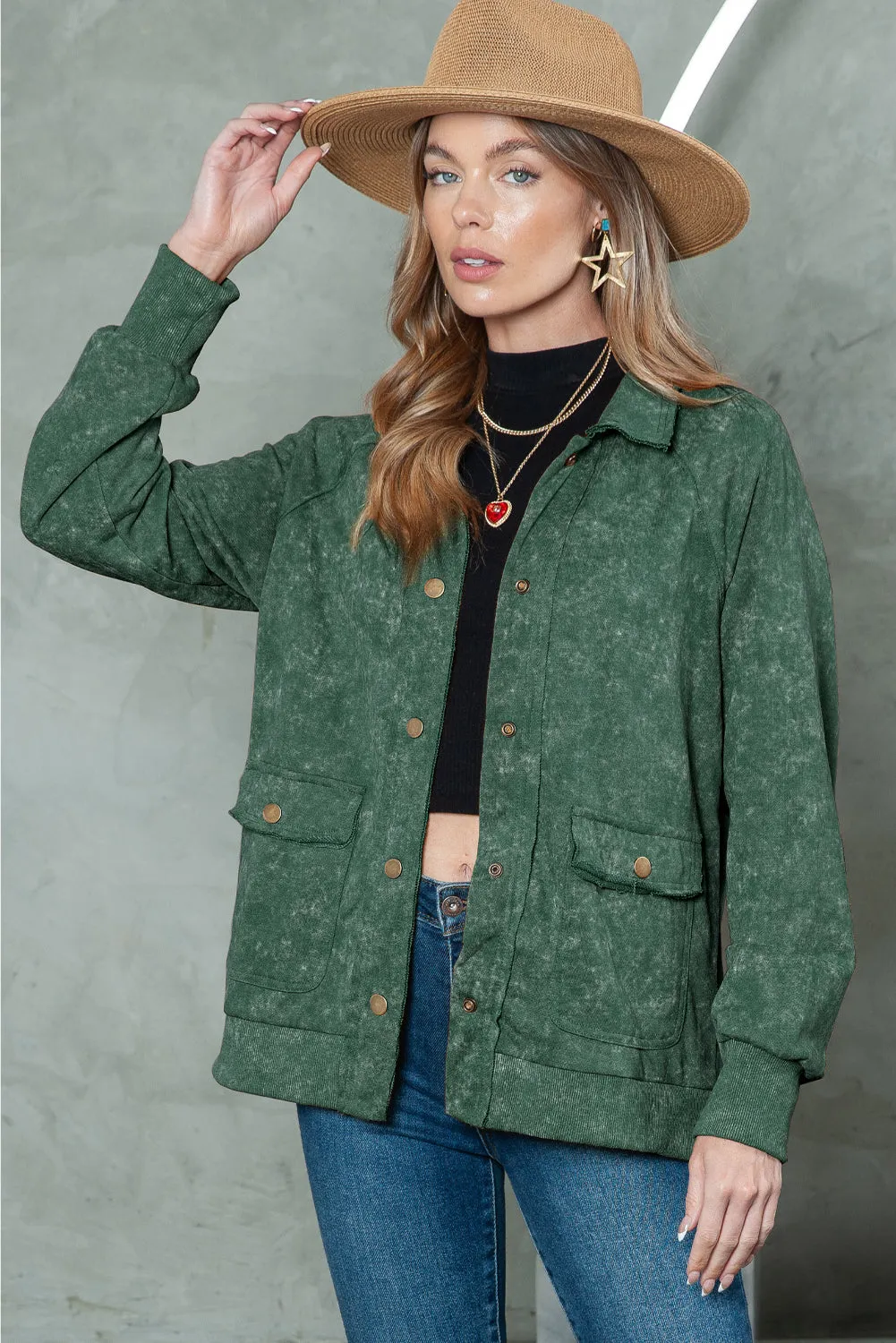 Wholesale Khaki Snap Button Casual Jacket with Flap Pockets