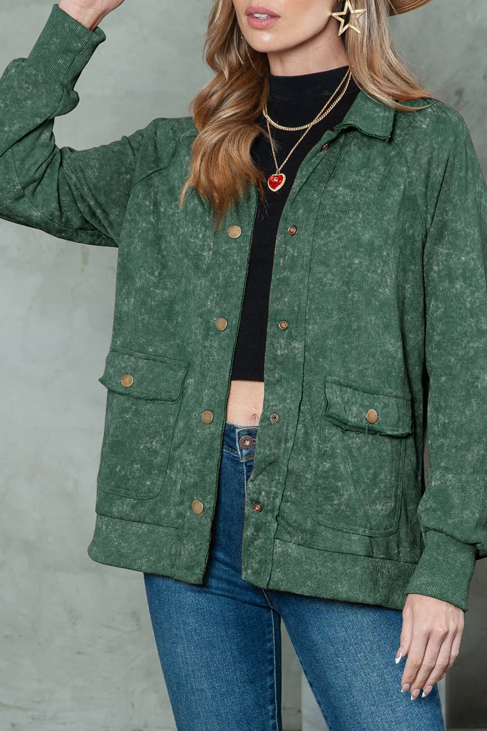 Wholesale Khaki Snap Button Casual Jacket with Flap Pockets